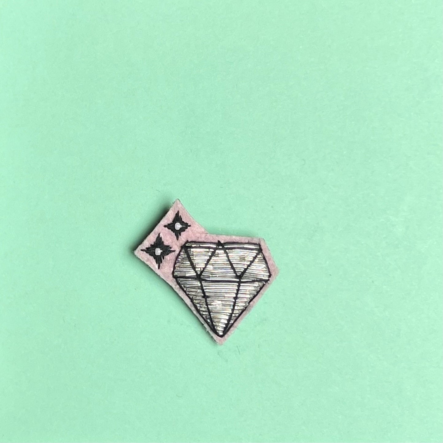 BROCHE - DIAMANT BLANC