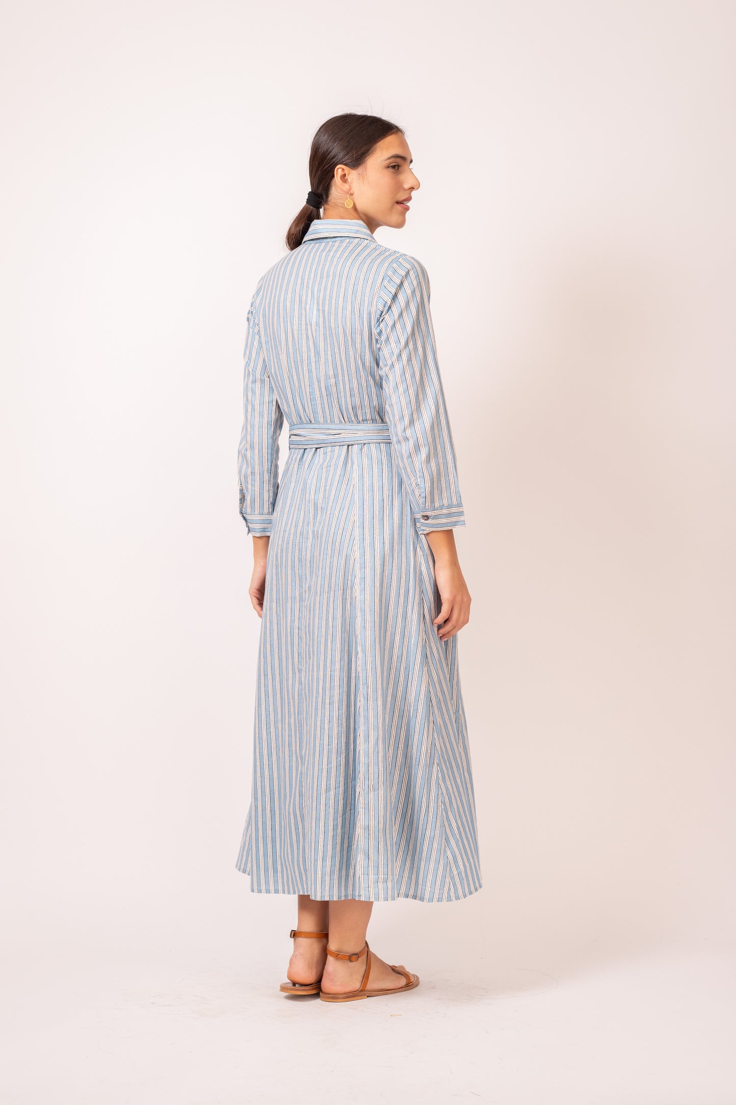ROBE CHEMISE LONGUE RAYURES BLEUES BLANCHES
