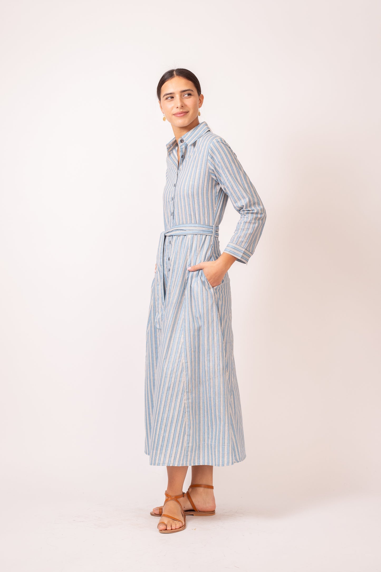 ROBE CHEMISE LONGUE RAYURES BLEUES BLANCHES