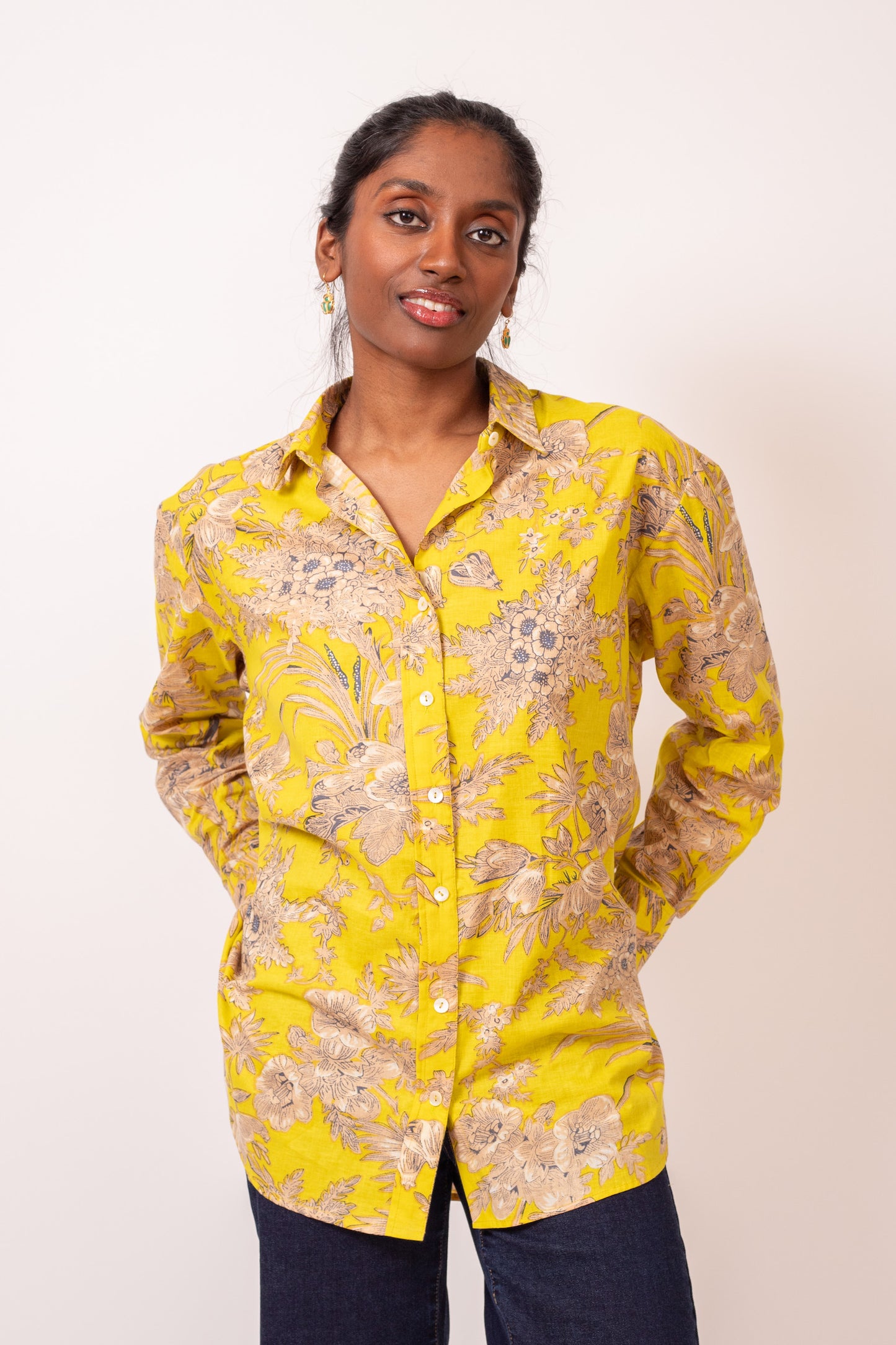 CHEMISE PARFAITE FLEURS JAUNES