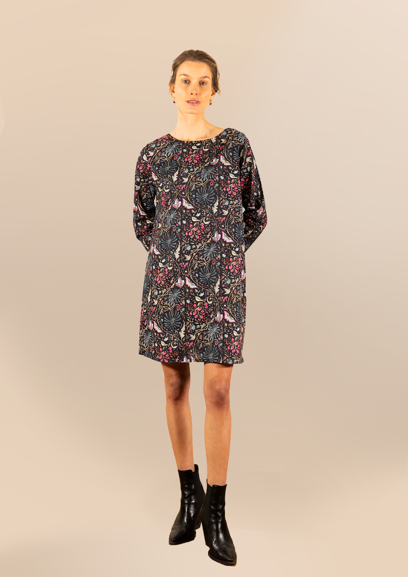 imprimé liberty- robe courte droite noire- coton automne/hiver- parisienne
